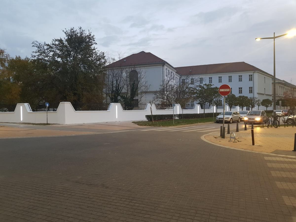 Sara - Modern Apartment In The City Center Novi Sad Luaran gambar