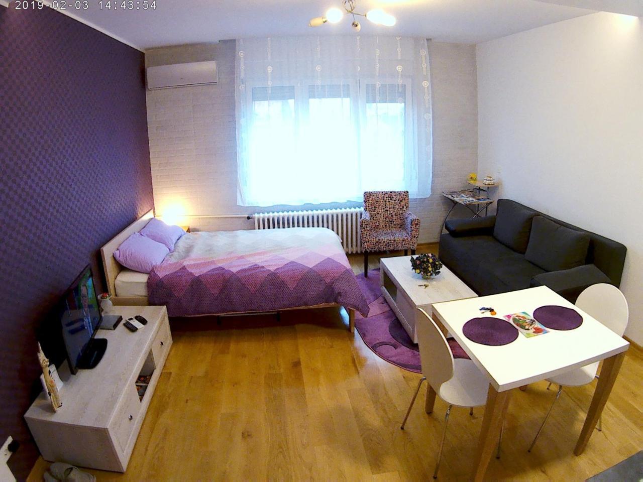 Sara - Modern Apartment In The City Center Novi Sad Luaran gambar